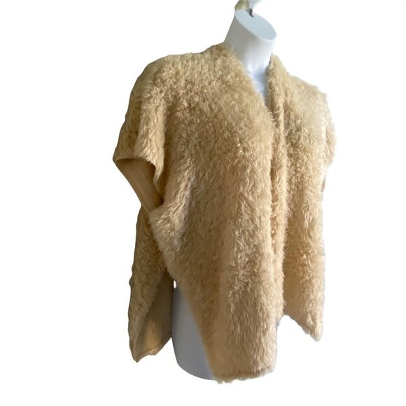 D&Y Open Front Sleeveless Sweater Vest Soft and Shaggy - Picture 4 of 8